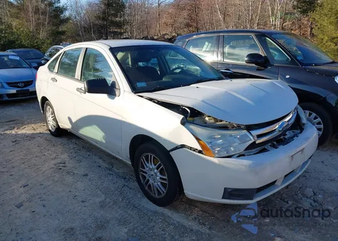 2009 Ford Focus Se z USA, uszkodzony, nr VIN 1FAHP35N89W126885